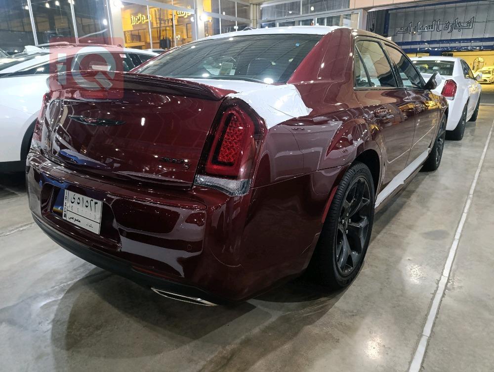 Chrysler 300